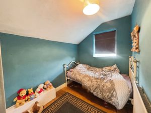 NORTH ROAD- click for photo gallery